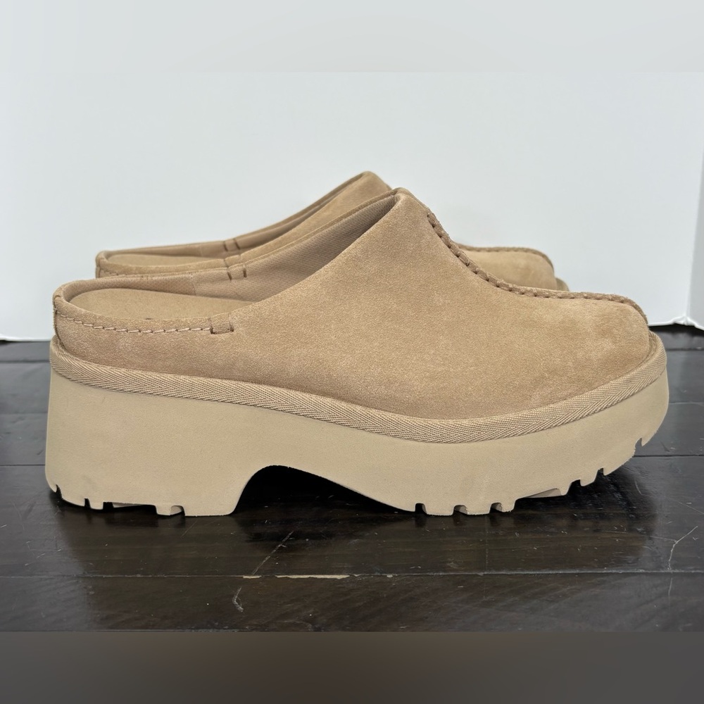 NEW UGG Women's New Heights Clog Size 9 - Picture 5 of 7